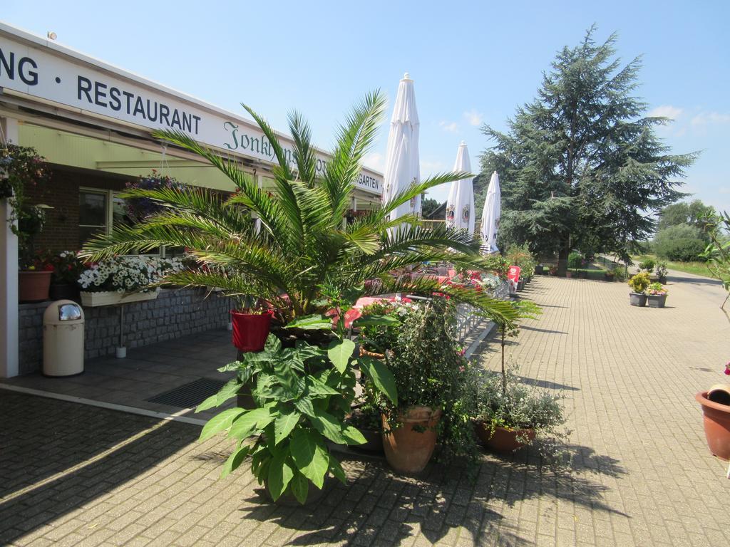 Hotel Restaurant Jonkhans Rees Exteriér fotografie